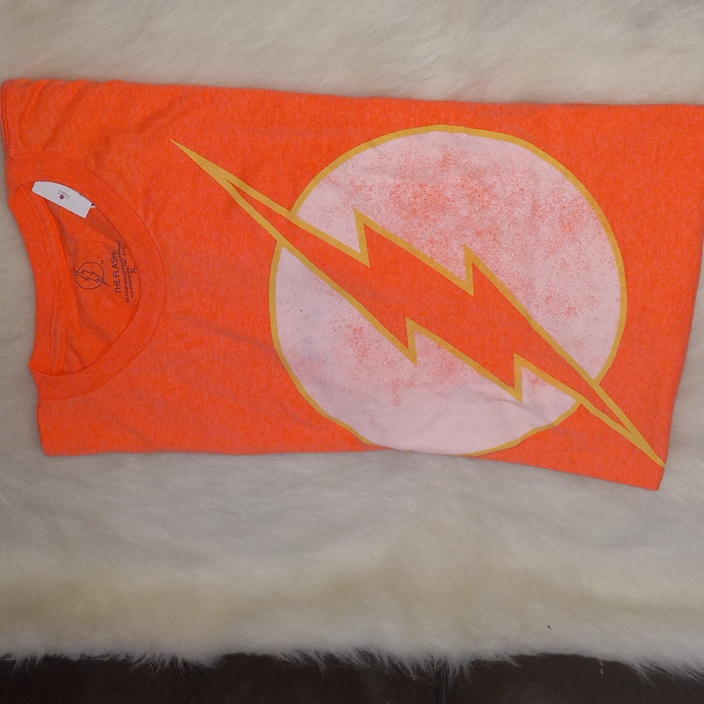 DC COMICS ORIGINAL T-SHIRT MEN